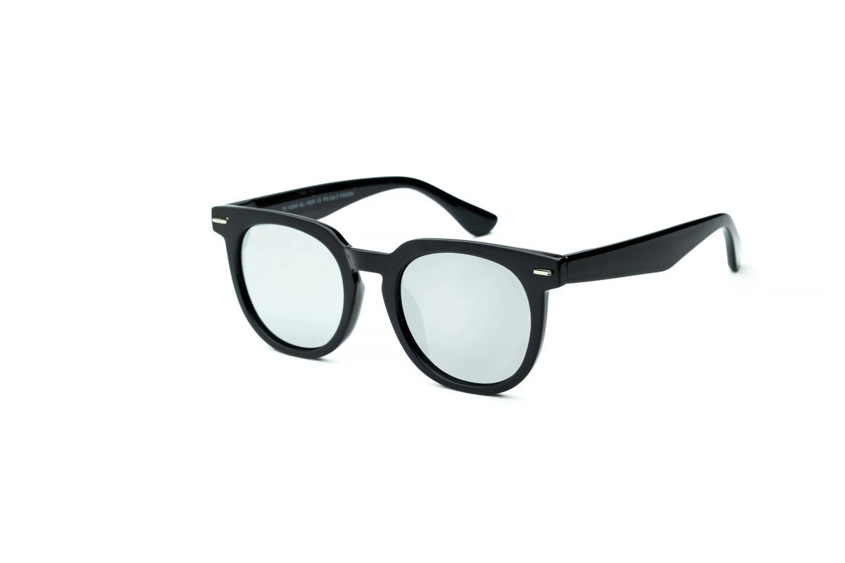 008 Waye Polarized